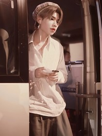 黄明昊：我有大佬护体