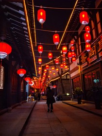 何处不想思