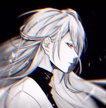 进来的人扫一下二维码进群