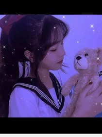每日一吻?? ??.