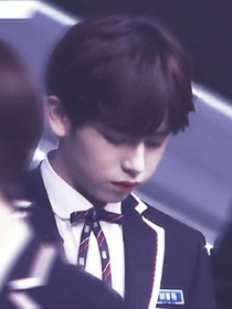 胡春楊:楊楊吃草日記-d733