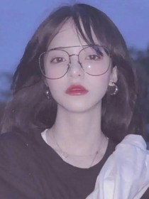 我的嚴(yán)厲班主任是二哥