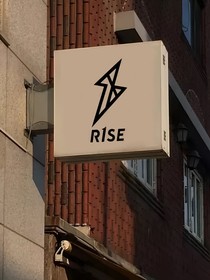 R1SE：戚仔攻略神仙男團(tuán)