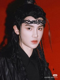 黄明昊：与卿共年岁与朝暮