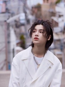 黄明昊：wife的遇见