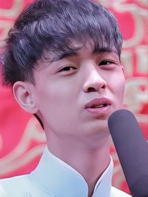 秦霄賢：云字科師姐