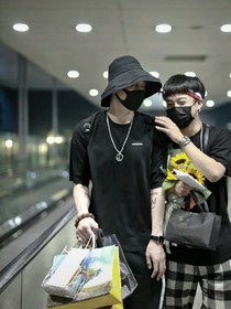 书名正在修改1596777831569673239