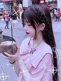我和俩姐妹的故事
