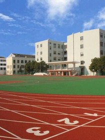 青春永不散場，未來與你同行