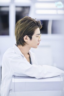 黄明昊：爱还是喜欢？