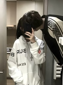 精神小妹穿越啦