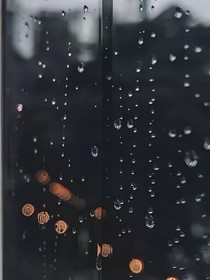 那天，下起了雨……