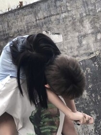 撒娇……