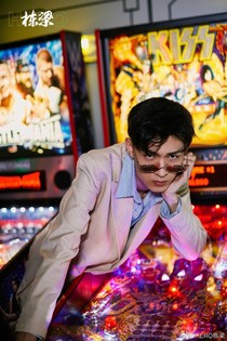 秦霄賢：女兒助攻追老婆