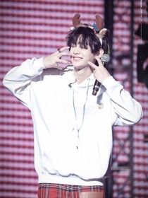 我的同桌是黃明昊