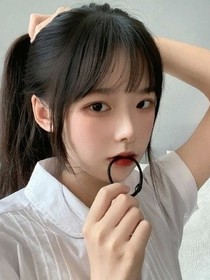帝總，你的嬌妻要跑了