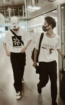 第一章：新来的转校生