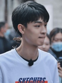 我才是真正的秦夫人（秦霄賢）
