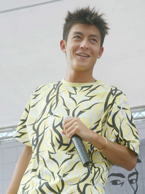 橙灌稀与刘杰