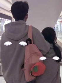 重生成为首富家的团宠妹妹
