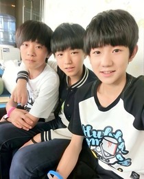 TFBOYS和TF家族日常生活