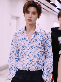 黃明昊：月亮今晚不睡覺