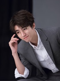 王俊凱：我的隔壁是頂流