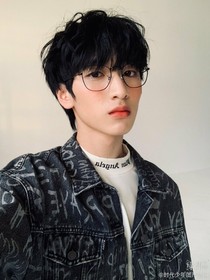 丁程鑫：疫情的夏天