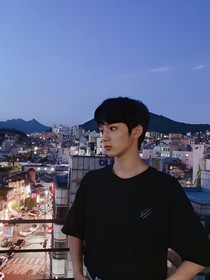 劉耀文—白月光朱砂痣