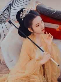 女帝的男妃们-d974