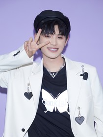 黃明昊：年少心動