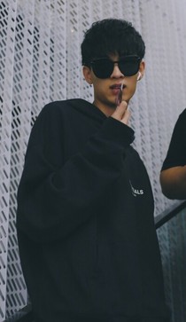 師父愛(ài)上徒弟