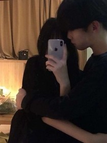 高冷男神和富婆媳妇