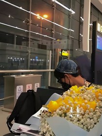 秦霄賢，我得跟你一輩子