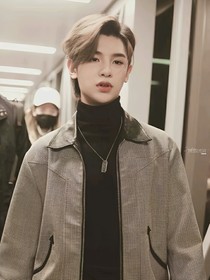 黃明昊：病入我心