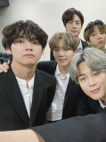 BTS：镜中人