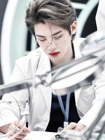 黃明昊：著迷于黃太太
