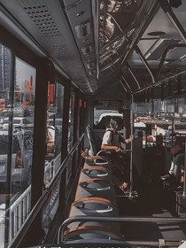 早上好，葉羽冰