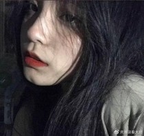 舞台上闪闪发光