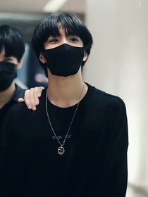 劉耀文：班長我錯了