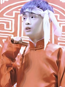 與秦霄賢談戀愛