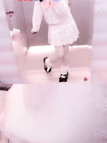 你和晚風(fēng)觸不可及