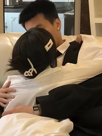 腹黑总裁不近女色，唯独她