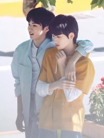 刘耀文：乖乖呆在我身边-d897