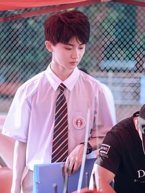 马嘉祺：盛夏的欢喜