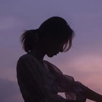 還一直愛著你