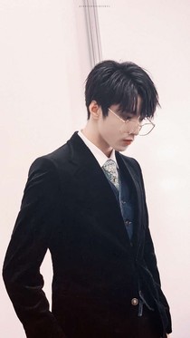 劉耀文：身份證的幸運
