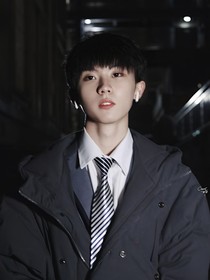 马嘉祺：来自星星的王子