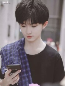 马嘉祺：这个哥哥长的犯规了