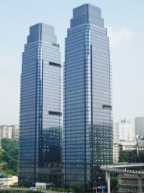 长江国际十八楼（不是小说）